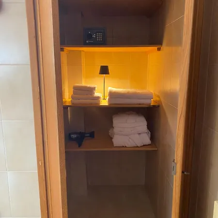 فندق مبيت وإفطار Civico 48 4*